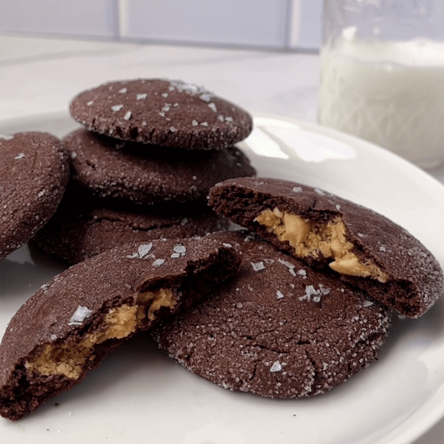 Crunchy Peanut Butter Magic Middle Cookies